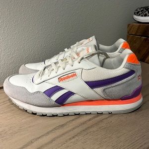 Reebok Classic Ortholite White with Neon Trim Size Gray Suede